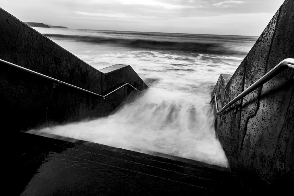 Scarborough stairs high tide 2 secs Exposure